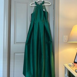 Green Formal Gown/Bridesmaid Dress